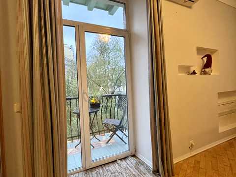 квартира за адресою Заньковецької вул., 10
