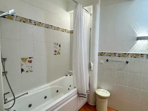 квартира за адресою Заньковецької вул., 10