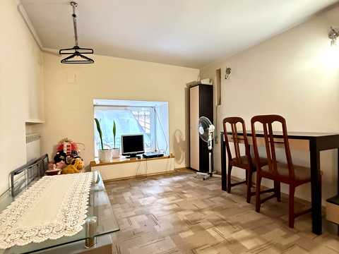 кімната за адресою Гетьмана Петра Дорошенка вул. (Жовтнева), 29