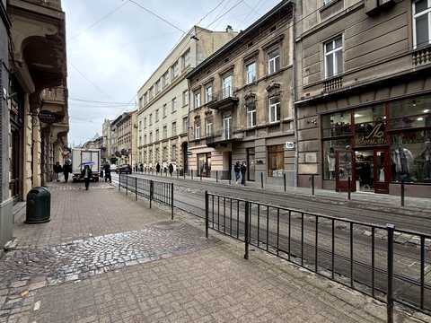 кімната за адресою Гетьмана Петра Дорошенка вул. (Жовтнева), 29