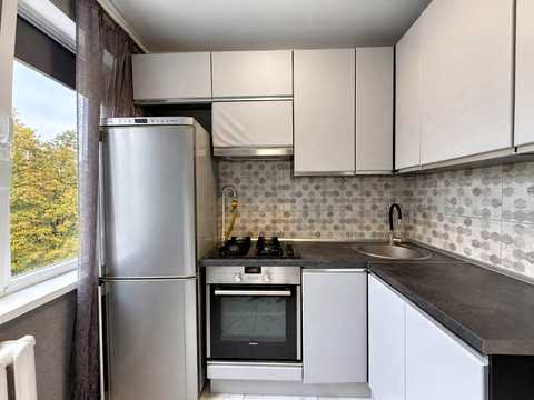квартира за адресою Наукова вул., 26