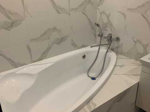 квартира за адресою Космодромна вул., 6