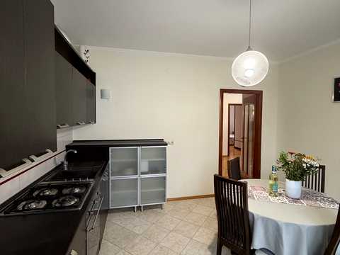 квартира за адресою Роксоляни вул., 81