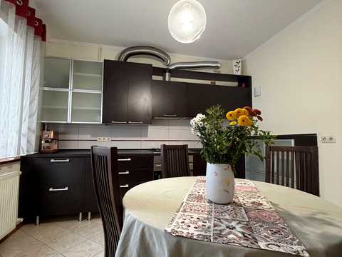 квартира за адресою Роксоляни вул., 81