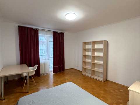 квартира за адресою Роксоляни вул., 81