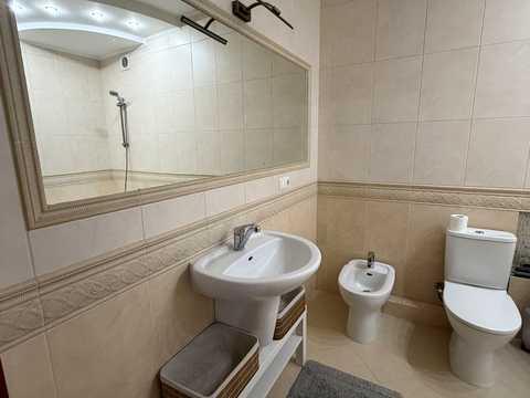 квартира за адресою Роксоляни вул., 81