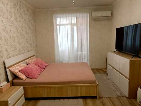 квартира за адресою Зарічанська вул., (Будинок 2)