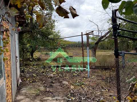 дом по адресу пгт. Радостное, Степова, 54