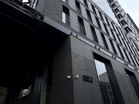 комерційна за адресою Василя Стуса вул., 35-А