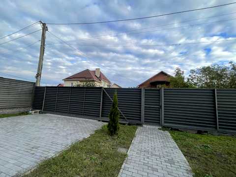 будинок за адресою берегова