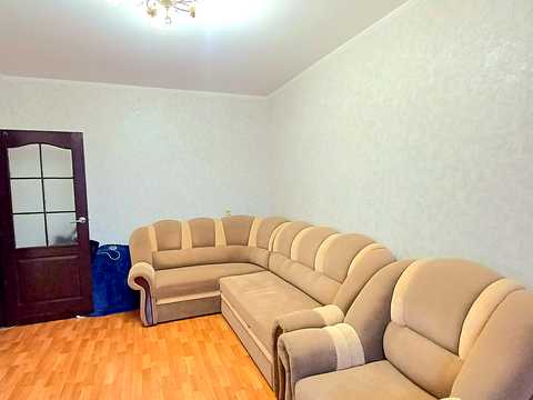 квартира за адресою Льотна вул. (Червоногвардійська), 25б