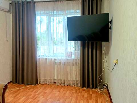 квартира за адресою Льотна вул. (Червоногвардійська), 25б