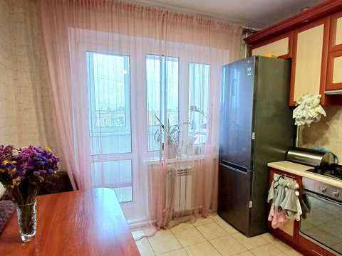 квартира за адресою Льотна вул. (Червоногвардійська), 25б