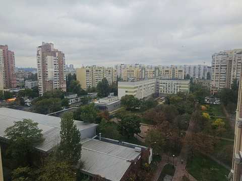 квартира за адресою Володимира Івасюка просп. (Героїв Сталінграду), 20