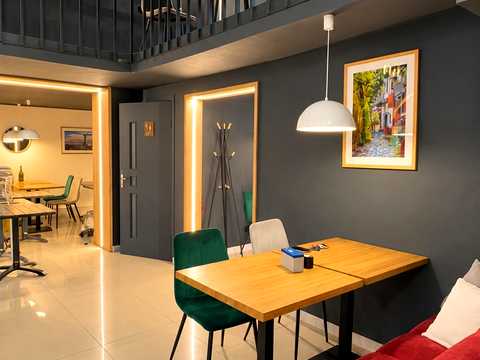 коммерческая по адресу Воздухофлотский просп. (Повітрофлотський), 25
