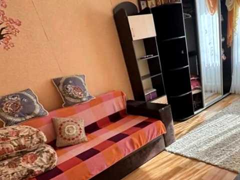 квартира за адресою Бучми вул. (Командарма Уборевича), 52