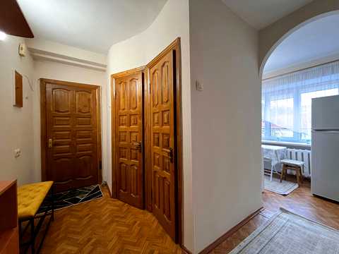 квартира за адресою Академіка Богомольця вул., 8-А