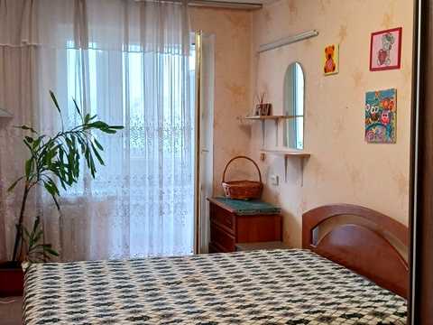 квартира за адресою Миколи Руденка бульв. (Кольцова), 15