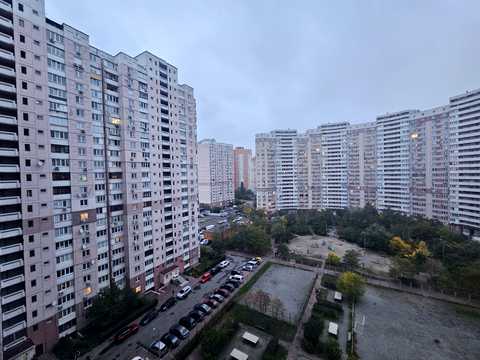 квартира за адресою Олени Пчілки вул., 2-Б