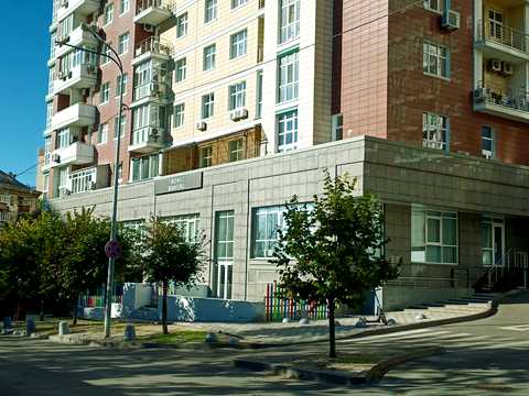 квартира за адресою Василя Тютюнника вул. (Анрі Барбюса), 53
