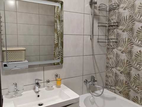 квартира за адресою с. Софіївська Борщагівка, Героїв Небесної Сотні просп., 32