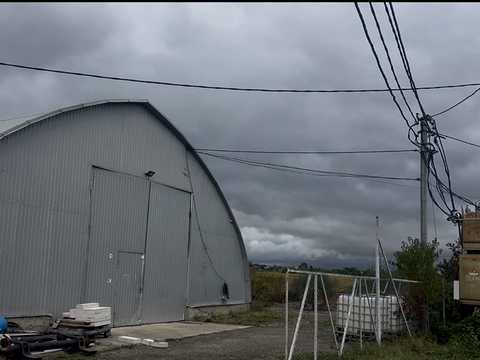 комерційна за адресою с. Угринів, Калуське шосе, 16
