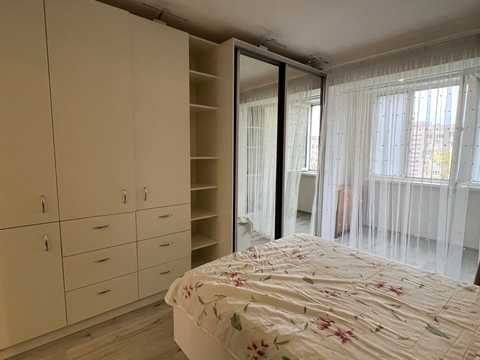 квартира за адресою Академіка Корольова вул., 76/2