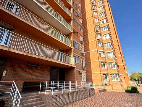 квартира за адресою Балківська вул., 137г
