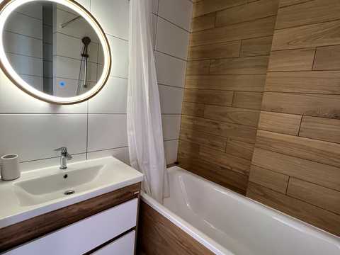 квартира за адресою Трускавецька вул., 2