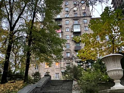 квартира по адресу Кловский спуск, 17