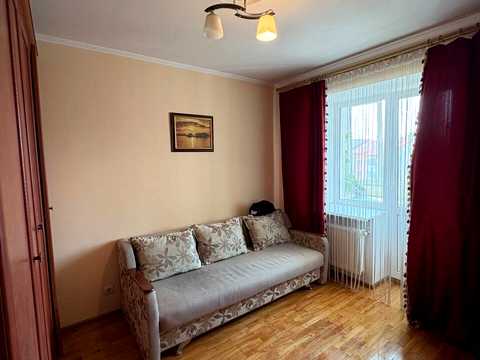 квартира за адресою Лозовецька вул., 8