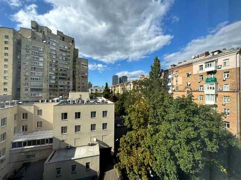 квартира за адресою Велика Васильківська вул. (Червоноармійська), 122