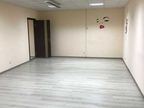 комерційна за адресою Рівне, Дворецька вул., 48