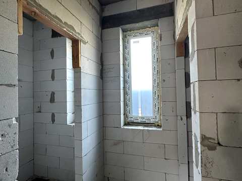 будинок за адресою Успішна