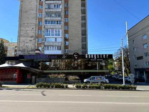 коммерческая по адресу Перемоги ул., 1