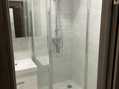 квартира за адресою Лариси Руденко вул., 21