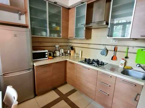 квартира за адресою Євгена Чикаленка вул. (Пушкінська), 9