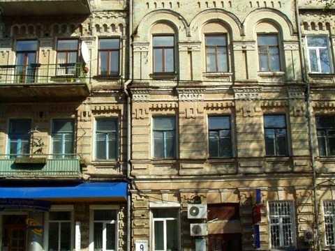 квартира за адресою Євгена Чикаленка вул. (Пушкінська), 9