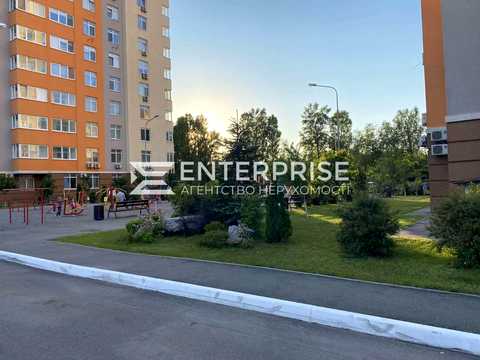 квартира за адресою Любомира Гузара просп. (Космонавта Комарова), 46-В