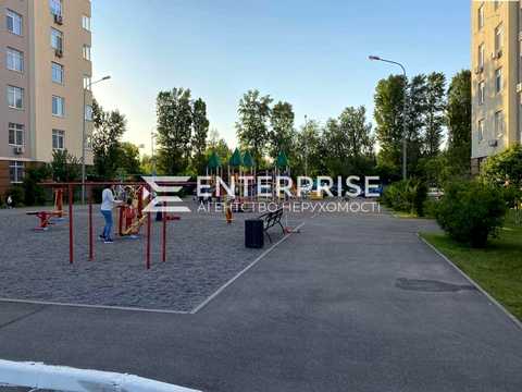 квартира за адресою Любомира Гузара просп. (Космонавта Комарова), 46-В