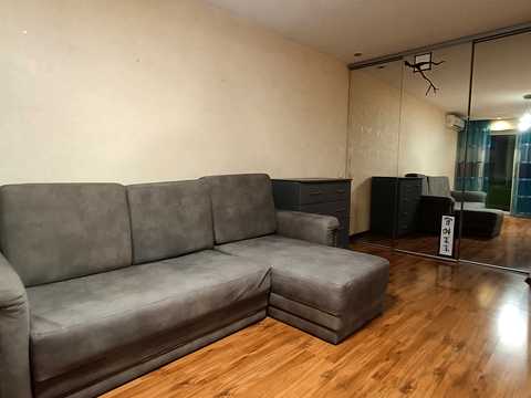 квартира за адресою Рубіновий бульв., 8