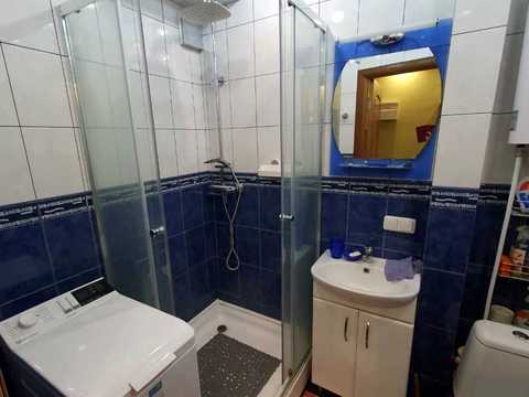 квартира за адресою Верховної Ради бульв., 25-А
