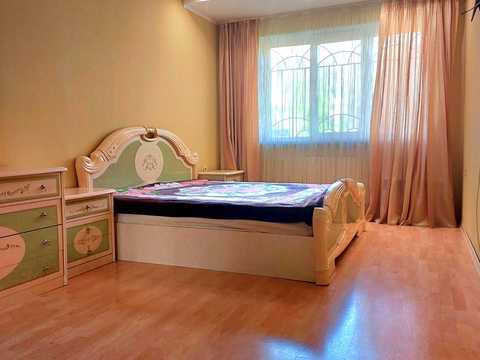 квартира за адресою Олексія Вадатурського вул. (Маршала Малиновського), 69
