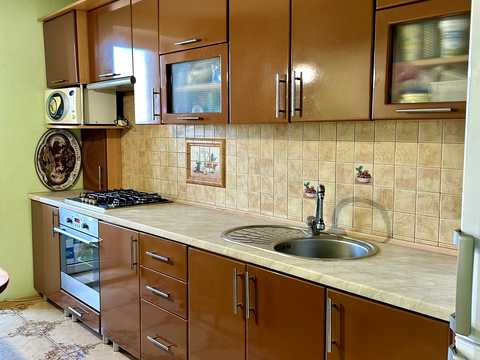 квартира за адресою Академіка Янгеля вул. (Фрунзе), 15