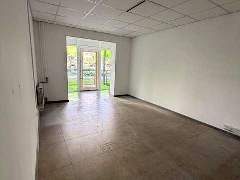 комерційна за адресою Чорних Запорожців вул. (Короленка), 64-Б