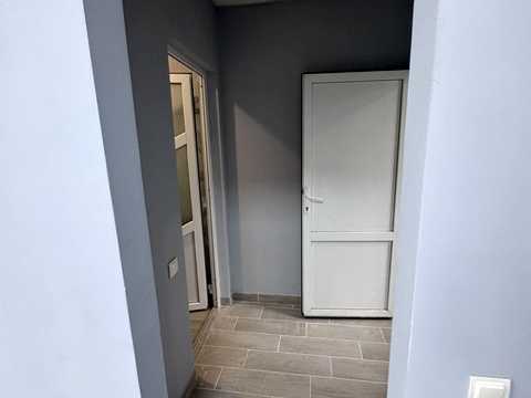 комерційна за адресою Приозерна вулиця, 36
