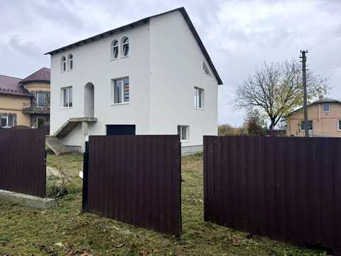 дом по адресу Степана Бандери
