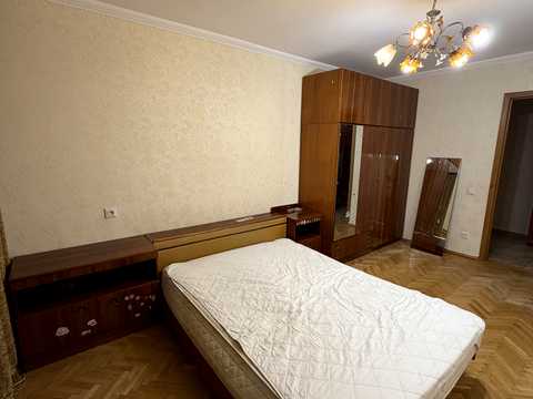 квартира за адресою Ломаківська вул. (Мічуріна), 4