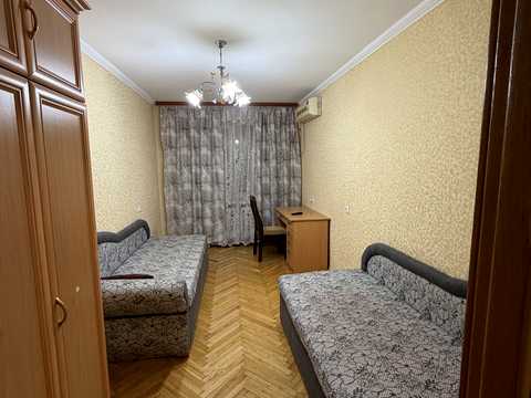 квартира за адресою Ломаківська вул. (Мічуріна), 4