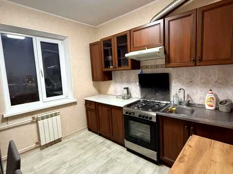квартира за адресою Тростянецька вул., 3